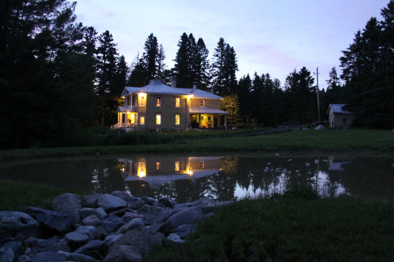 Auberge Taylor Manor Сен-Жорж Екстер'єр фото