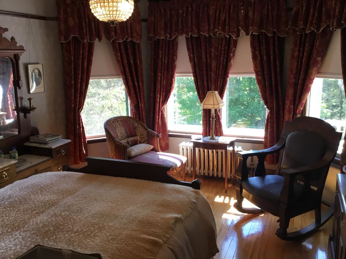 Auberge Taylor Manor Сен-Жорж Екстер'єр фото